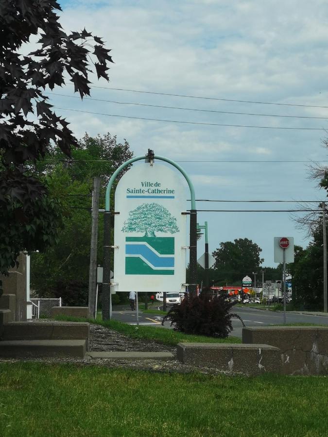 Motel Sainte-Catherine Esterno foto